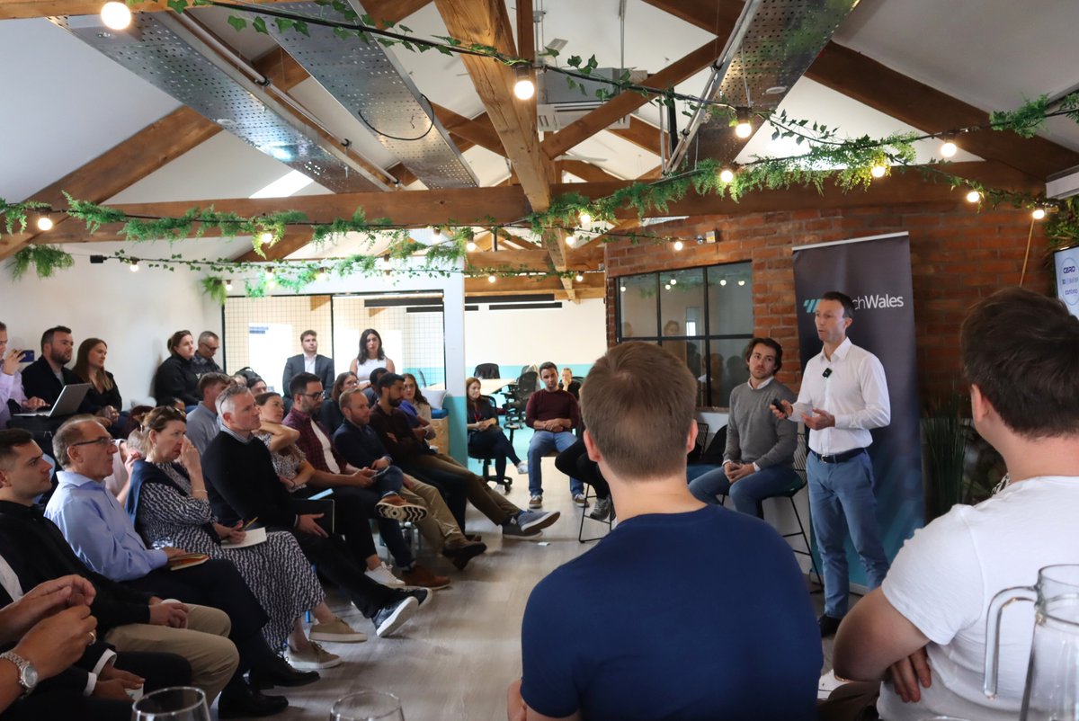 WalesFintech's tweet photo. What an awesome afternoon! Thanks to our incredible lineup of investors, the FinTech startup founders who participated, And of course to our sponsors, Alacrity and Tech Wales Advocates, for making our Reverse Pitch Showcase a success๐ฅ
#Wales #InvestInFintech https://t.co/IdhPUeT9vp