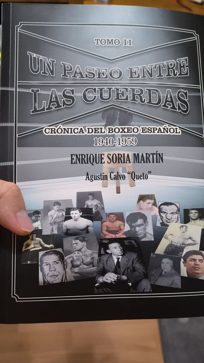 ringsider2020's tweet photo. Mañana a las 22:00 estaremos en Twitch con D. Enrique Soria y su inseparable Queto Calvo.
La excusa, hablar del segundo volumen de "Un paseo entre las cuerdas". Pero me imagino que, gracias a ellos, será una charla de boxeo e historia imperdible...
https://t.co/AhdGUBIbi9 https://t.co/ahIsbgDw3J