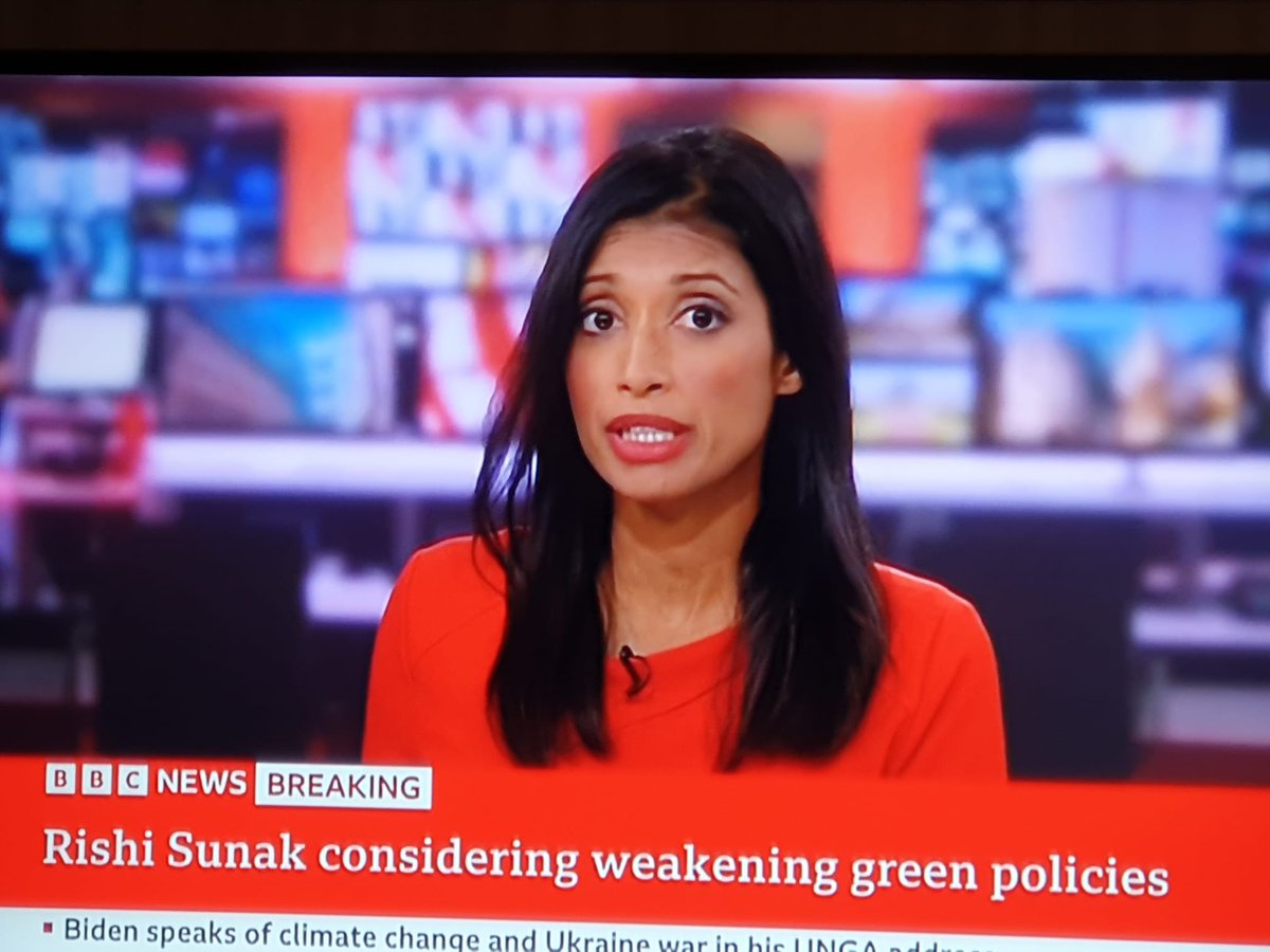 Leo Hickman (@leohickman) on Twitter photo BBC reporting that the current UK govt is going to water down its net-zero policies by - falsely - claiming that it "has over-delivered on confronting climate change"
No one - the CCC, IPCC, UN, scientists - has ever claimed that. Quite the opposite
bbc.com/news/uk-politi… BBC reporting that the current UK govt is going to water down its net-zero policies by - falsely - claiming that it "has over-delivered on confronting climate change"
No one - the CCC, IPCC, UN, scientists - has ever claimed that. Quite the opposite
bbc.com/news/uk-politi…