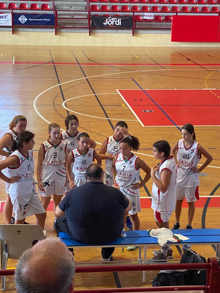 «A cada instante se pone a cero el contador y el ser humano tiene un don maravilloso: la oportunidad de empezar e intentarlo de nuevo». Arturo Pérez Reverte.