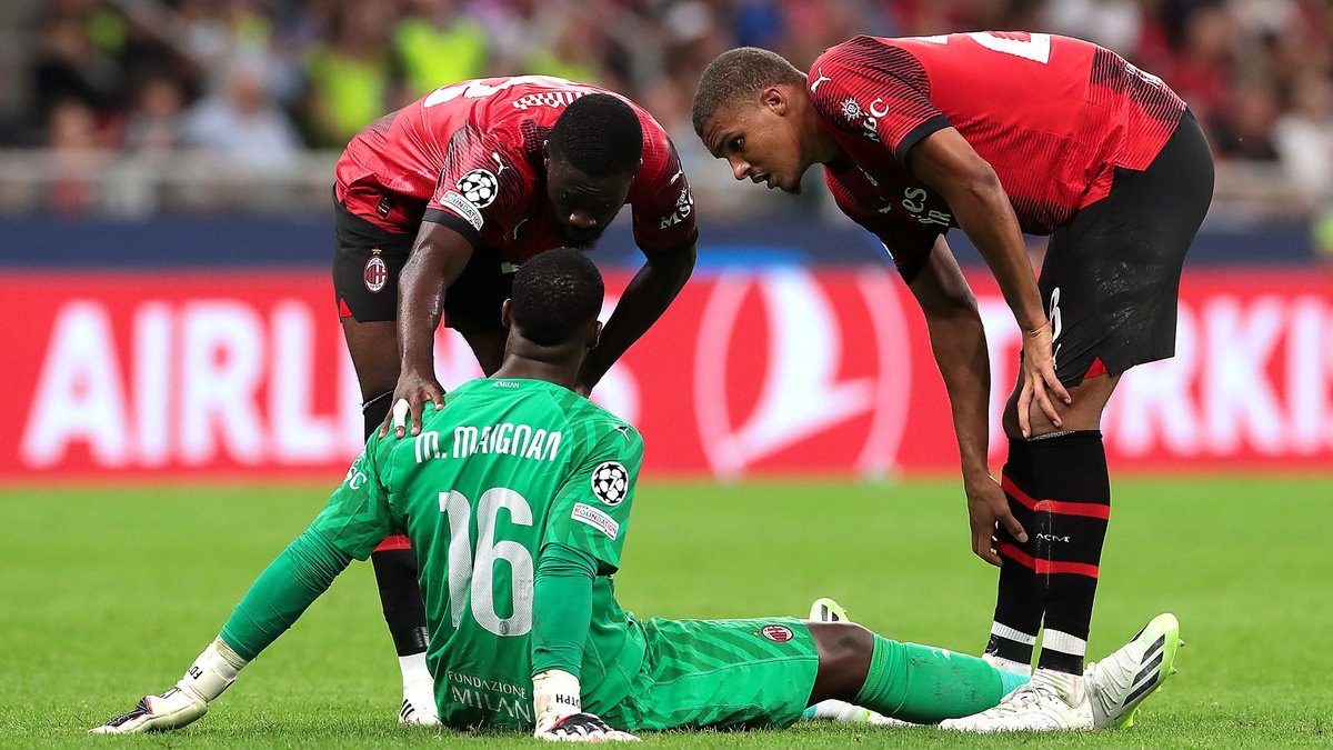 🇮🇹ホームで勝ち切れず🏴󠁧󠁢󠁥󠁮󠁧󠁿 決定力欠いた #ミラン、21年