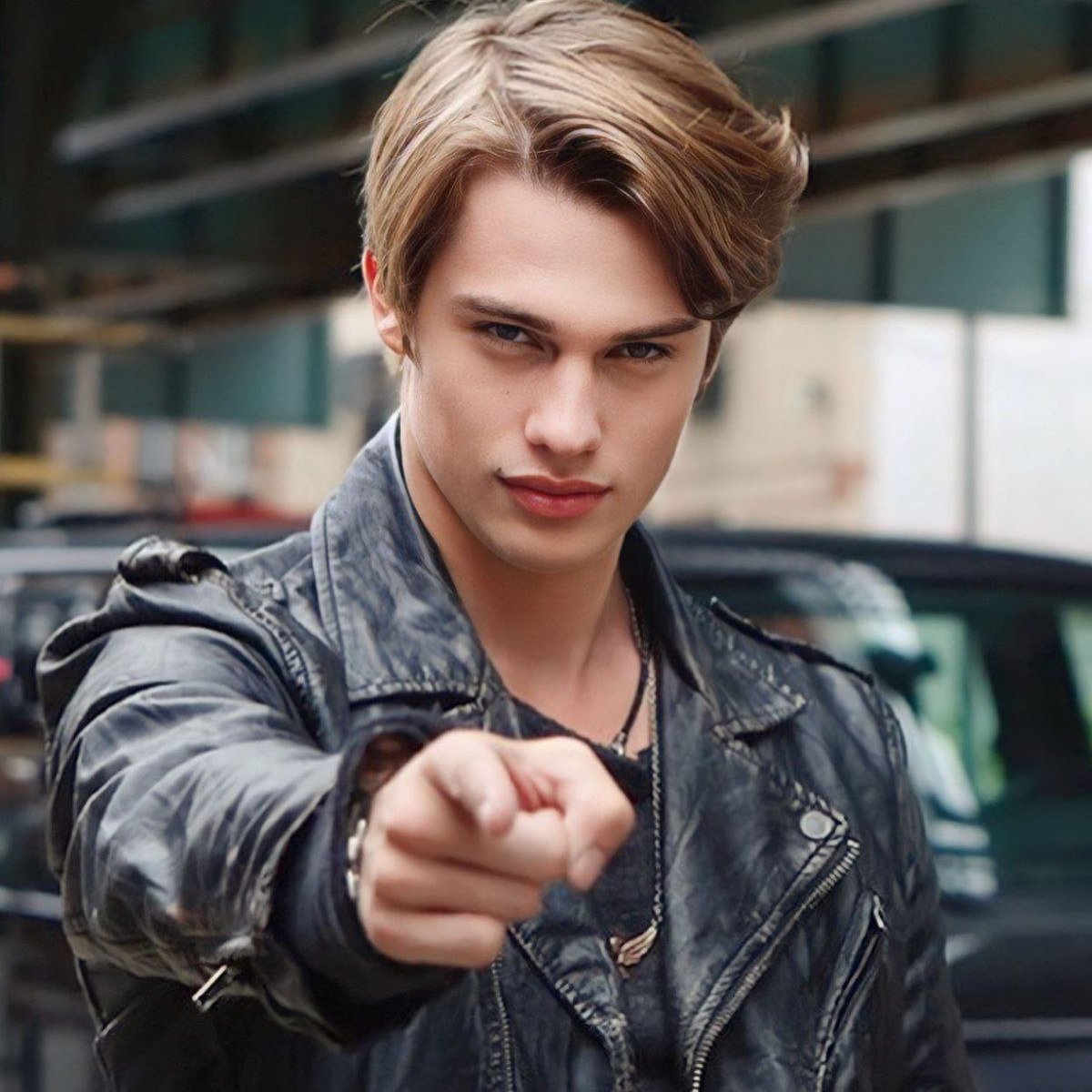 galitzineupdate's tweet image. COMEÇOU!!! Nick ta na Globo agora, como Johnnie, no filme Duelo de Cordas. Quem tá assistindo?? 
 #HighStrungMovie #HighStrung