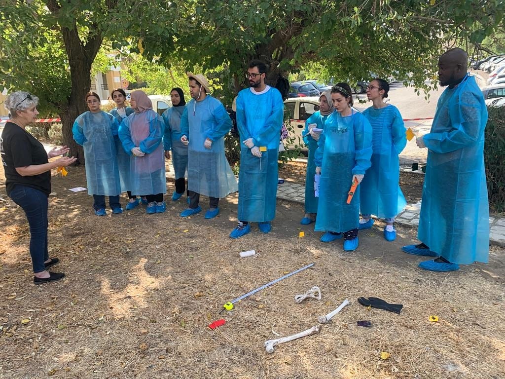 CooperacionArg's tweet photo. Con los cursos teórico-prácticos brindados por profesionales del Equipo Argentino de Antropología Forense 🇦🇷 en Túnez 🇹🇳, finalizó la tercera etapa del Proyecto de Cooperación Triangular #FOAR “Escuela Regional Africana de Ciencias Forenses”. https://t.co/gX5Dv86ae1