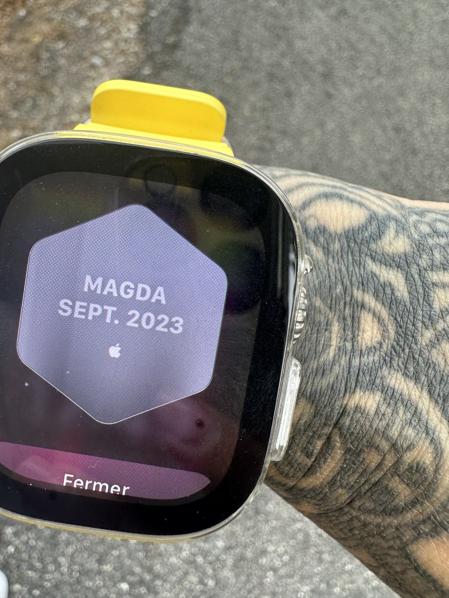 MAYAS15's tweet photo. ✨Défi septembre validé ✅💪 #fit #fitness #fitmom #fitmum #training #workout #love #defi #objectif #running #biking #muscu #musculation #bodybuilding #body #walking #applewatch #apple #ultra #applewatchultra #applewatchfitness #lifestyle #motivation #determination #tattoo https://t.co/8GpdABIs4u
