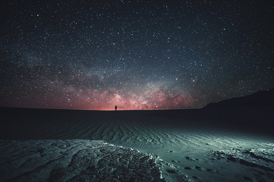 UTRGVCOS's tweet photo. COSBITES 🧪✨🌎

Starstruck or sandcastles? 🌟 Did you know, the universe has more stars than all the sand on Earth's beaches?! 

#starrysands #cosbites #astronomy #utrgvcos #sciencefacts https://t.co/ODwkh7MBYQ