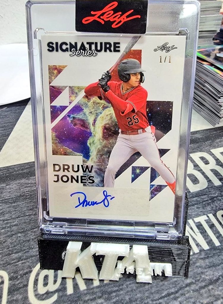 KTAuthentics's tweet image. Recent Hits from @Leaf_Cards Signature Series Baseball #ktabreaks #LeafCards #LeafBaseball #LeafSignatureSeries #Baseball #MLB #Baseballcards #sportscards #collect #groupbreaks #casebreaks #breaks
.
.
.
Join a group break at 
ktabreaks.com