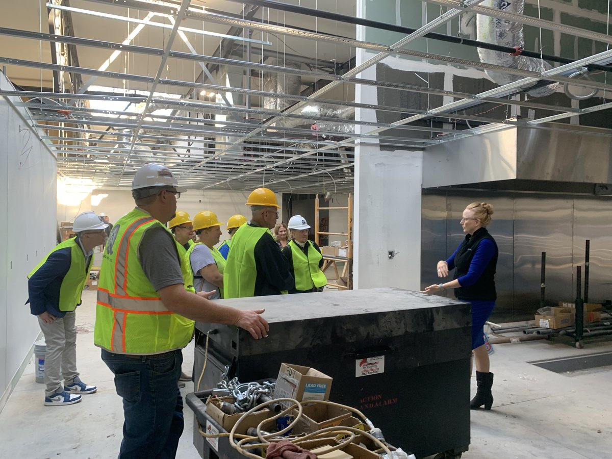 CFIHOPE's tweet photo. Last week, several guests toured the construction site for the future home of Near West Side Partners, Inc. at Concordia 27 which will also be home to our fifth production kitchen.

#cfihope #milwaukee https://t.co/XvwlYwrDuR