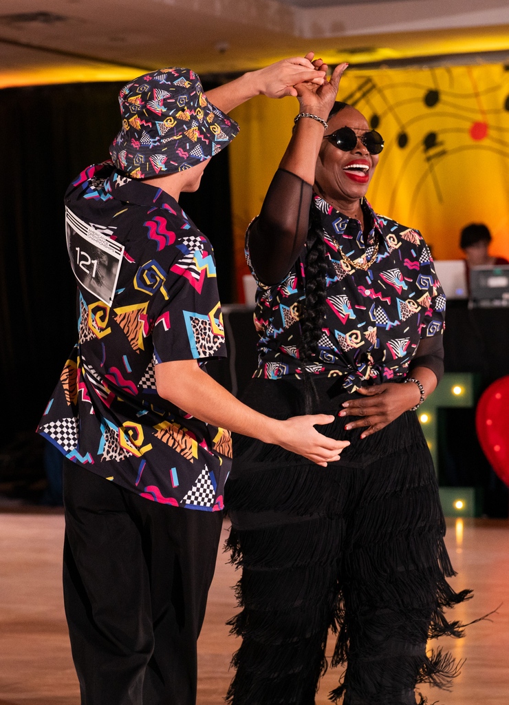 DanceWithMeUSA's tweet image. Did someone say... 90s? 😁🕺👾

#dancedance #dancecostume #dancecompetition