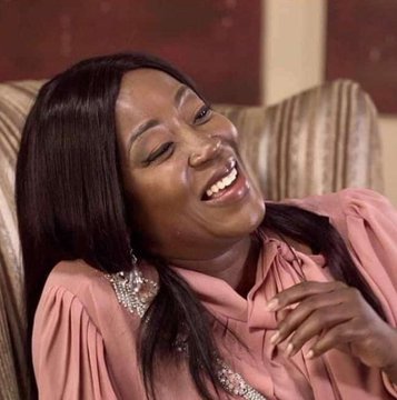 mpumie562's tweet photo. Nobuntu's laugh is so sarcastic weeeh Jesu 😅😅if ungaphelu'moya saan was a person they mean Sbusiso🤞🏾🤞🏾🤞🏾😜😜🤣🤣🕯️🕯️#UmkhokhaTheCurse https://t.co/caPjX4GquB