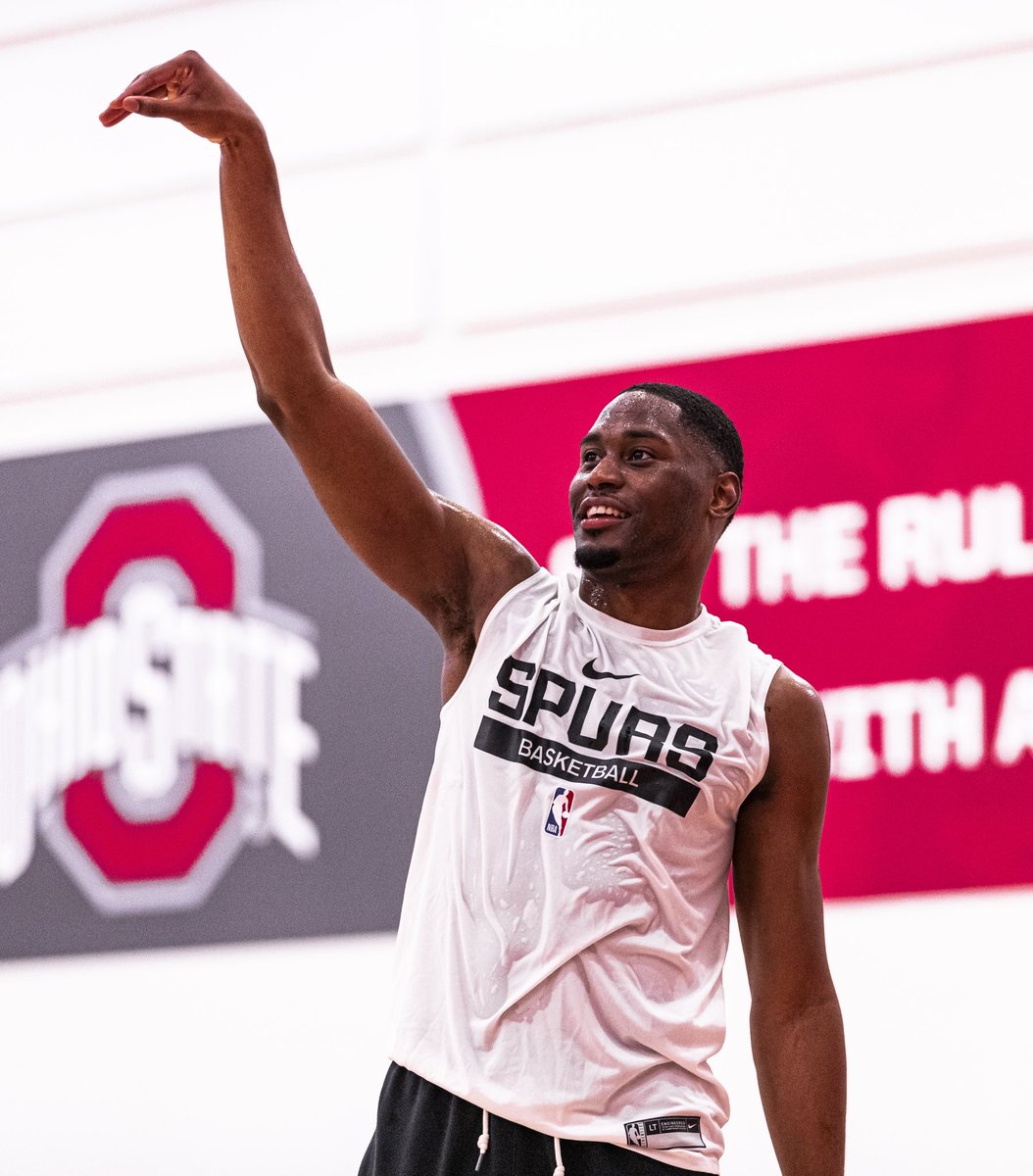 OhioStateHoops's tweet image. Great having @MalakiBranham back in our gym this afternoon 😁

#DevelopedHere #GoBucks