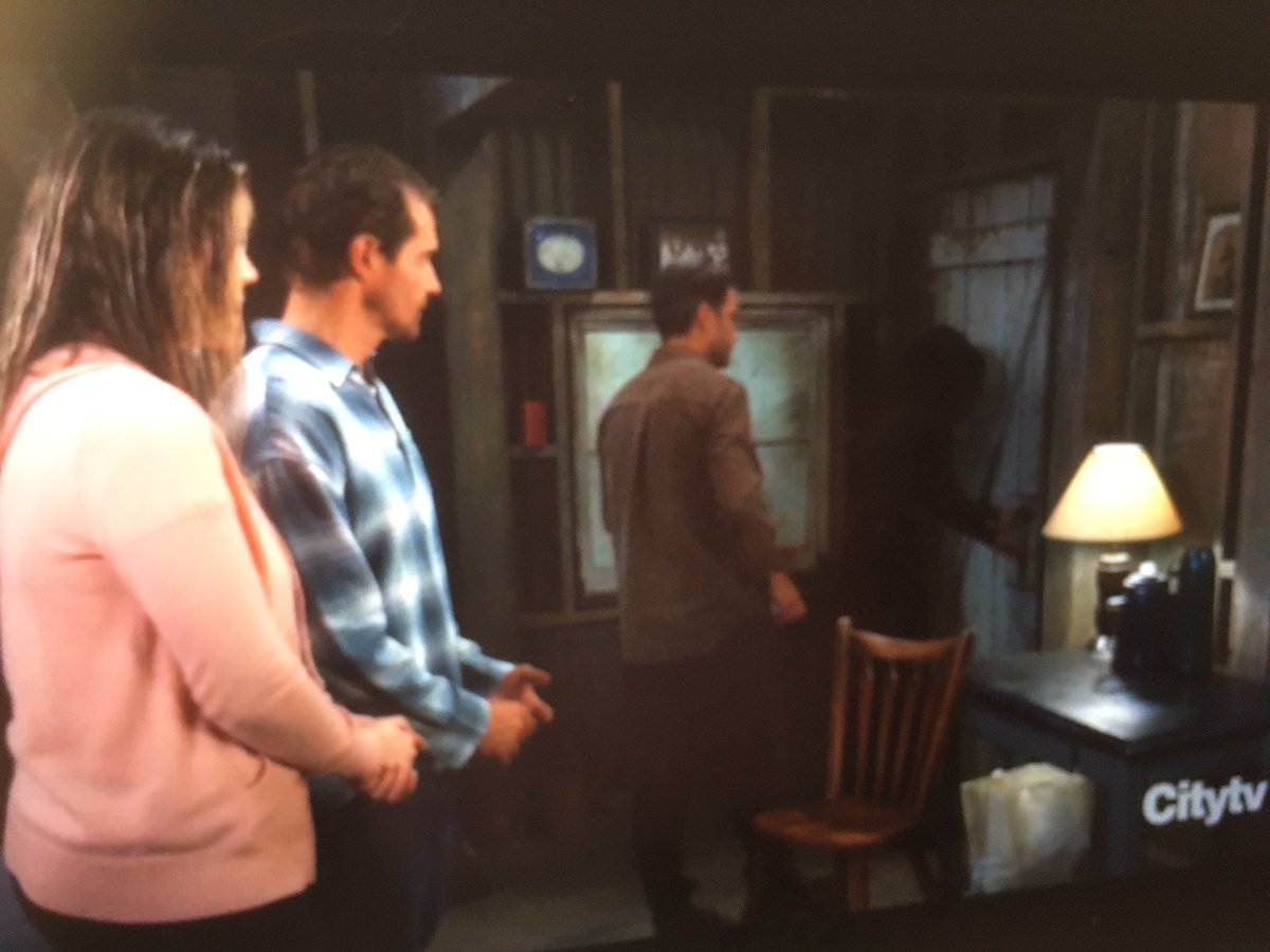 ShirlGCadotte55's tweet photo. #Sante #Caaba #GH Sam n Dante trying to work out a plan , going home and Sasha being grateful for their help 🫂🫶👏🏽 https://t.co/qZX2aWXJPN