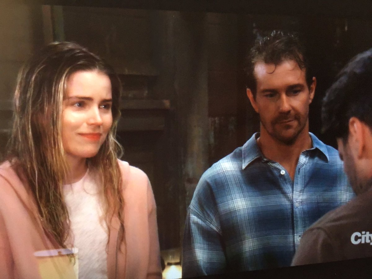 ShirlGCadotte55's tweet photo. #Sante #Caaba #GH Sam n Dante trying to work out a plan , going home and Sasha being grateful for their help 🫂🫶👏🏽 https://t.co/qZX2aWXJPN