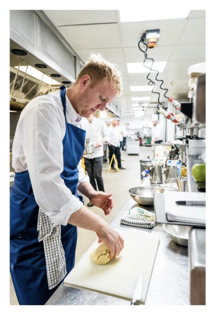 YYYIreland tweet media