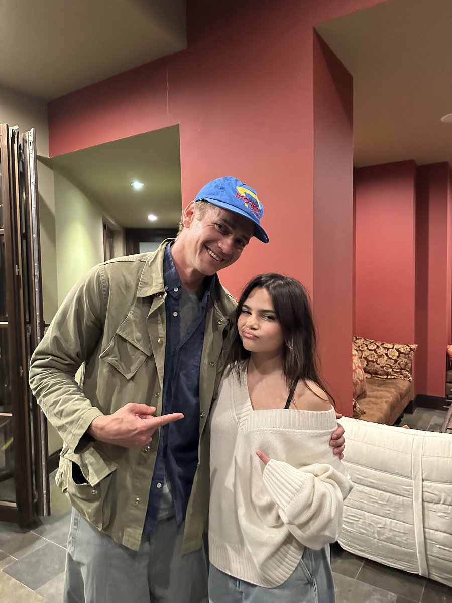 sw_holocron's tweet photo. Anakin and Ahsoka, Hayden Christensen and Ariana Greenblatt together last week 👀 ✨ https://t.co/WFM3roPzFK