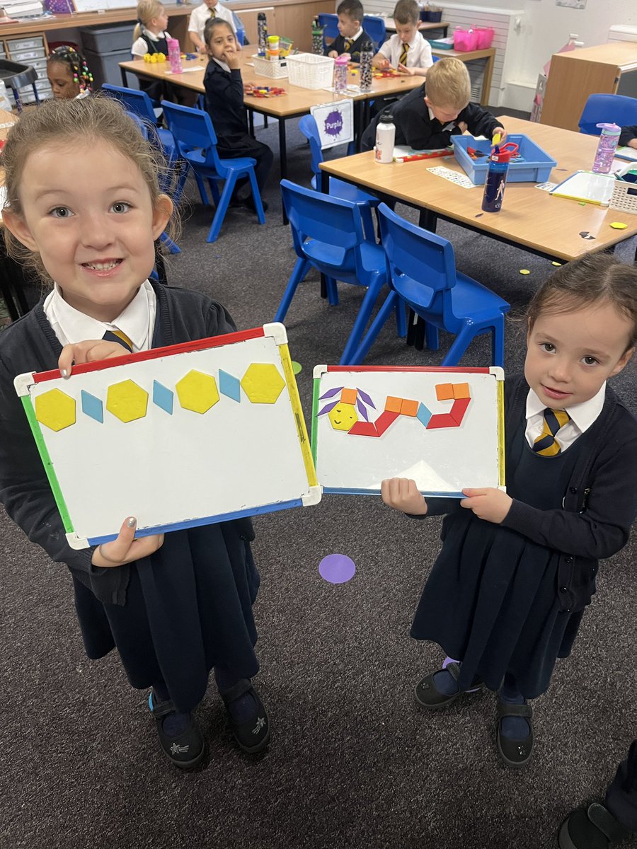 Mrs_Miller01's tweet photo. Patterns in Primary 1 🟩🟥🟩🟥@JPrimary https://t.co/XRQFemGTtk