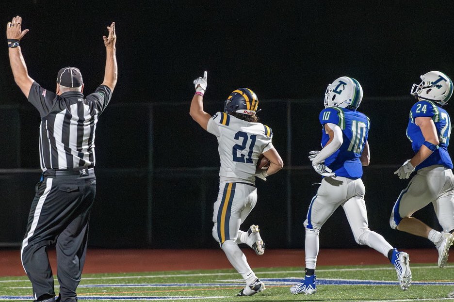 Had a great game Friday night vs Liberty hs, 268 rushing yards and 3 tds. <a href="/BellevueFB/">Bellevue Wolverines Football Family</a> <a href="/NickFarman55/">Nick Farman M.S.</a> <a href="/BrandonHuffman/">Brandon Huffman</a> <a href="/SBLiveWA/">Washington High School On SI</a> <a href="/PrepRedzoneWA/">Prep Redzone Washington</a>