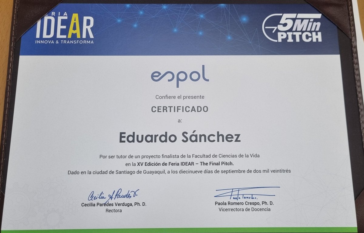 edusancheztimm's tweet image. Gran experiencia participar en la Feria #Idear Innova &amp;amp; transforma desde @fcvespol en @espol donde mi estudiante Nicole Casal pudo mostrar los frutos de su arduo trabajo realizado en @cibe_espol y aplicado en @SebiocaE