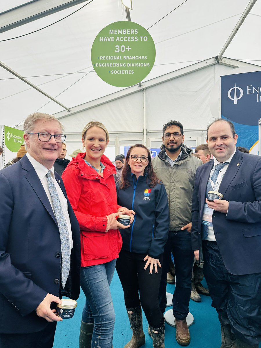 DrVanessaWoods's tweet image. Great to welcome @HMcEntee to @EngineerIreland exhibit @NPAIE to hear about the great work of Engineers and the importance of combining Engineering with Agriculture to meet net zero commitments. #EngineeringYourFuture

Block 2; Row 23; Stand 357

#Ploughing2023