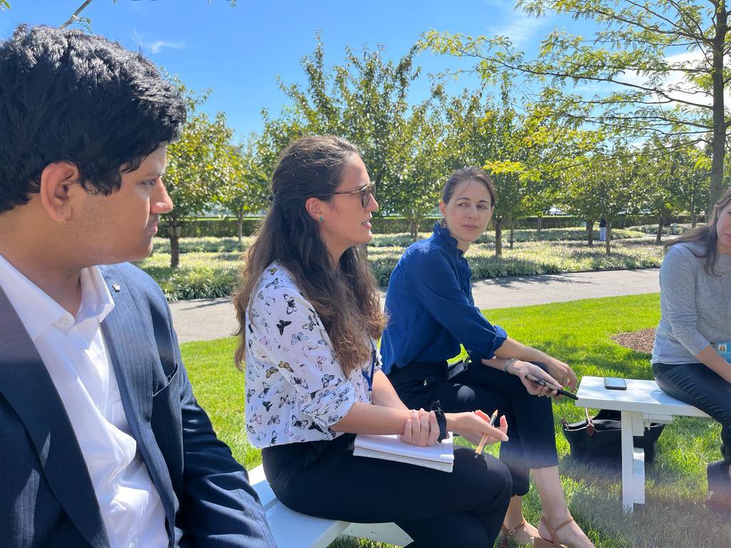 youngo_unfccc's tweet photo. Inspirational discussions at the #SDG Action Day Summit! 🌎 YOUNGO's bilateral meeting with @UNDP delved into COP collaboration, the Dear World Leaders initiative, and UNDP's support at LCOYs and RCOYs. 
A promising step towards a brighter, greener future! 💚🤝 

#SDGSummit #UNGA https://t.co/c1ceZJEP7z