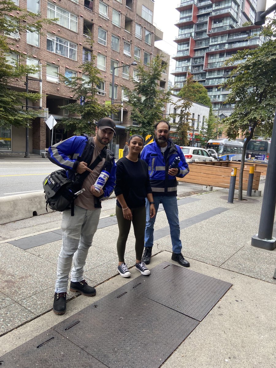 grancroft's tweet photo. Sandro, Sukhman &amp; Habib, on their way to do a Grafitti audit &amp; graffiti removal in the Granville CPC area. ⁦@LAMD7989⁩ ⁦@constablestokes⁩ ⁦@VPDDiversity⁩ ⁦@CollingwoodCPC⁩ ⁦@CstWoods⁩ ⁦@OutOnPatrolPres⁩ ⁦@Canuckula⁩ ⁦@SgtJPonsioen⁩ https://t.co/VV3zobXaBL