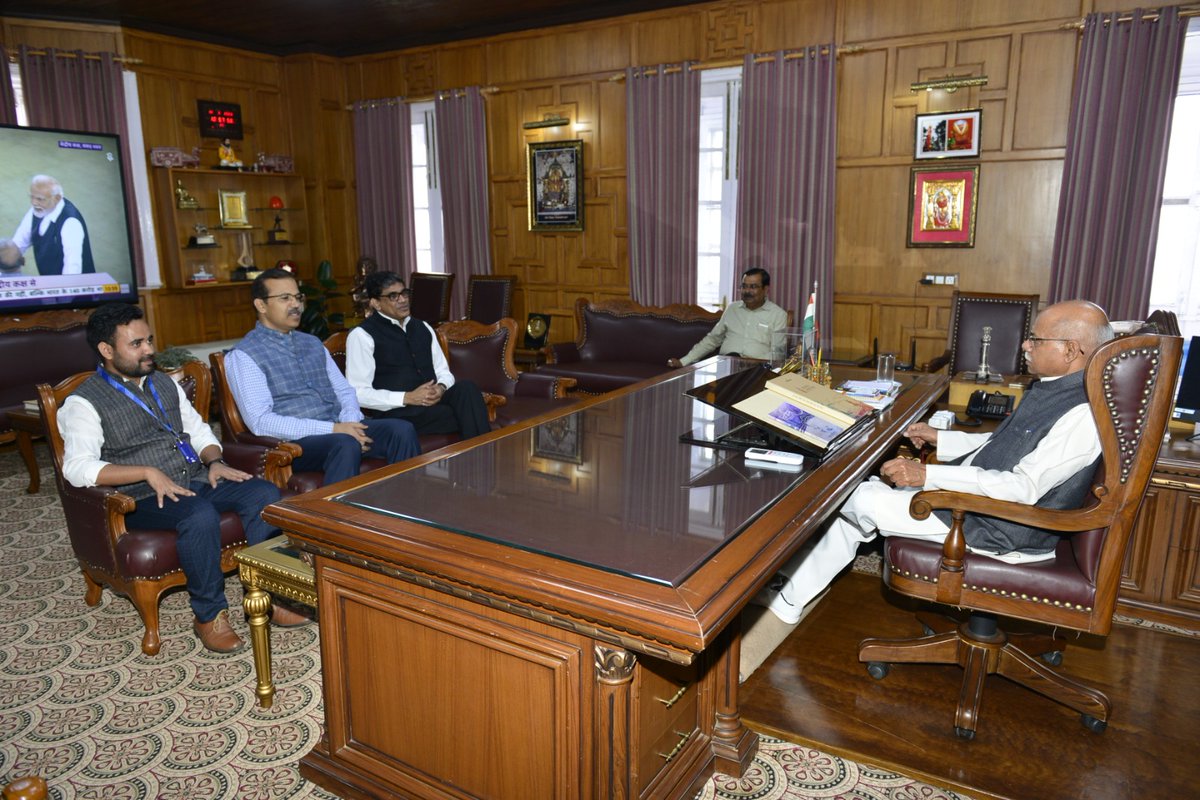 drpkshukla2001's tweet photo. Today It was a pleasure meeting Hon Governor of Himanchal Pradesh Shri Shiv P Shukla at Raj Bhavan, Shimla @ShivPShukla_Gov
and discussed social dev projects including Skill in HP .We also briefed him about #Pidilite presence in HP and range of products of company. https://t.co/f3L3a1tNyq