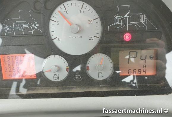 Complete Massey Ferguson 7480 Dyna VT. Bouwjaar 2010 , 6684 draaiuren. Direct beschikbaar en aangeboden <a href="/FassaertMB/">Fassaert Machines</a> 

fassaertmachines.nl/nieuw-aanbod/9…