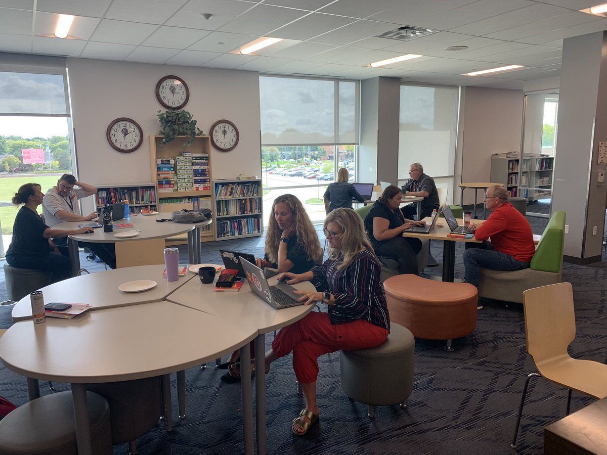 nickadiscenza's tweet photo. Always impressed when I get to join the @BMHSTitans BLT. Strong feedback to TBTs, time for professional learning, and great conversation around their reading from the BLT book study! @m_smithberger @BCSDBandza @LRODMATHBMHS https://t.co/s2Ud1POJS9