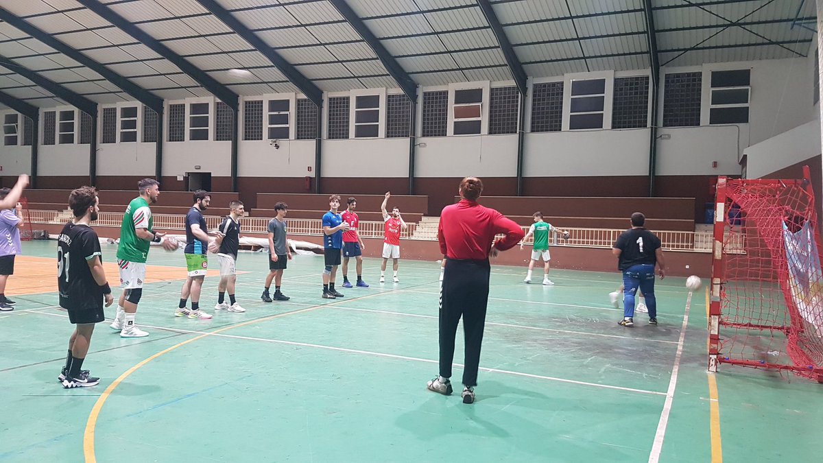 HandbolMallorca's tweet photo. Training Day.
¡Pensando en el sabado: 17:30h en Inca!
División de Honor Plata. https://t.co/N8lCioTnMx