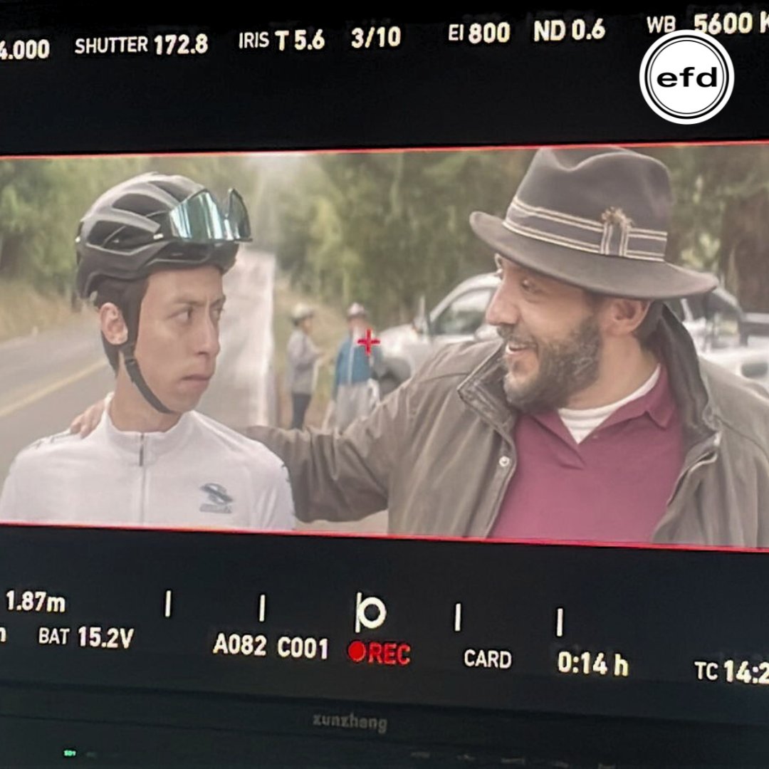 efdstudiosco's tweet photo. 🏞️🚴‍♂️ El Rey de la Montaña de Camilo Vega, una historia inspirada en hechos reales que rinde homenaje a nuestros ciclistas colombianos. 
Pedro Cuesta, ciclista que persigue el título de "El Rey de la Montaña" atormentado por los recuerdos de su padre discapacitado🌄

#efdColombia https://t.co/nLUyLKQwQ2