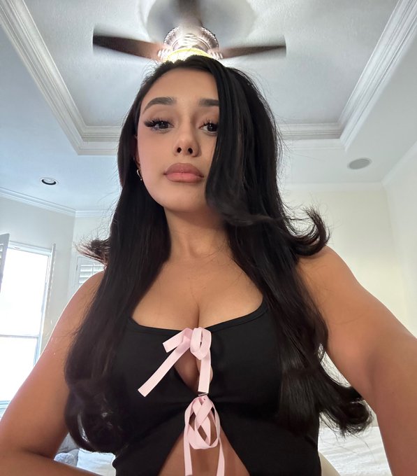 lev&aacute;ntate ponte hyper 🗣️ https://t.co/sN97hdmkox