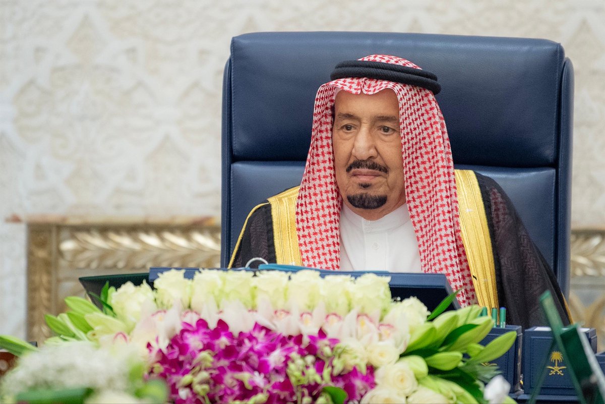 SaudiNews50's tweet photo. عاجل:

خادم الحرمين الشريفين:

في اليوم الوطني نفخر بما تحقق للوطن من عزة ومنعة ومنجزات يُتباهى بها بين الأمم🇸🇦

#اليوم_الوطني93 

- https://t.co/uKlHQIs8pr