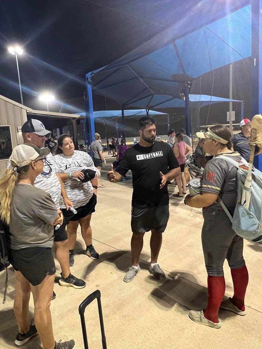 Premier Gold Fastpitch tweet media