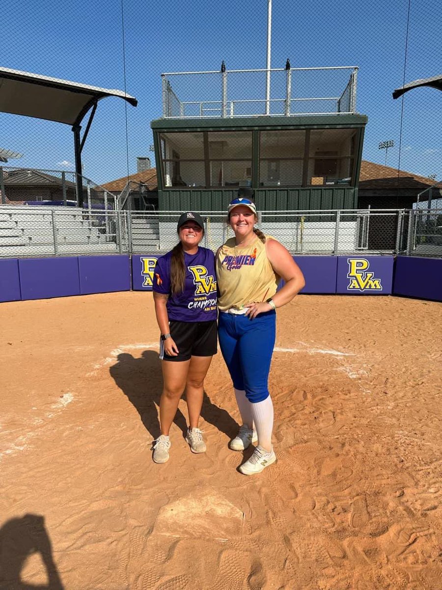 Premier Gold Fastpitch tweet media