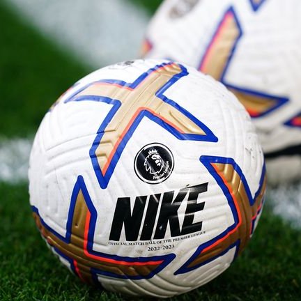 DeadlineDayLive's tweet photo. 🚨 The new Premier League TV rights deal will see a major shake-up in the UK with 25% more games being shown live.

A new television kick-off time of 6.30pm on a Sunday is expected. 📺

(Source: @TeleFootball) https://t.co/ctdpjSDeUs