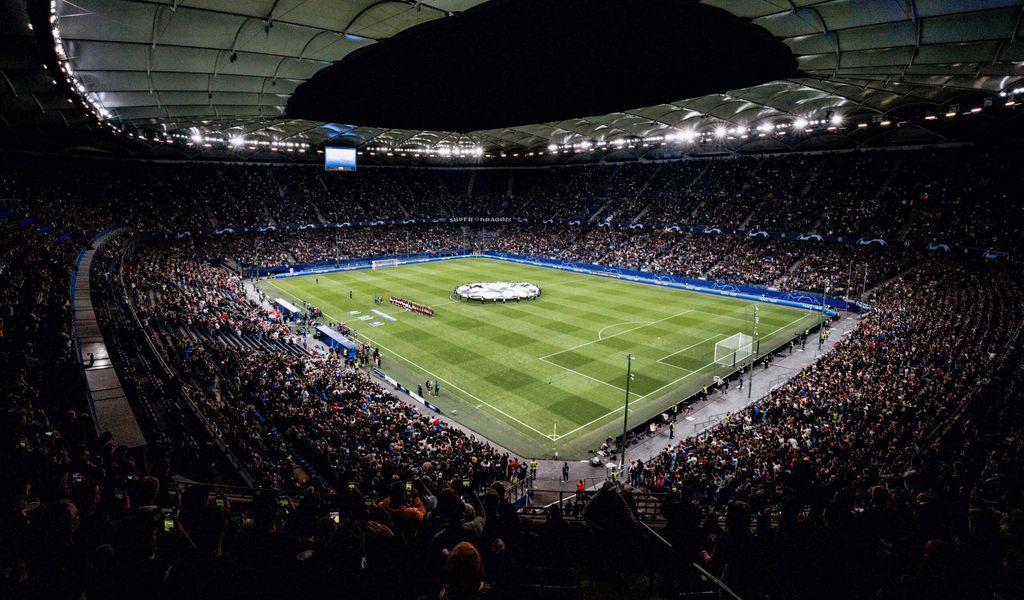 Gänsehaut! Über 45.000 Fans feiern Champions-League-Party im Volkspark bit.ly/48k7CVu