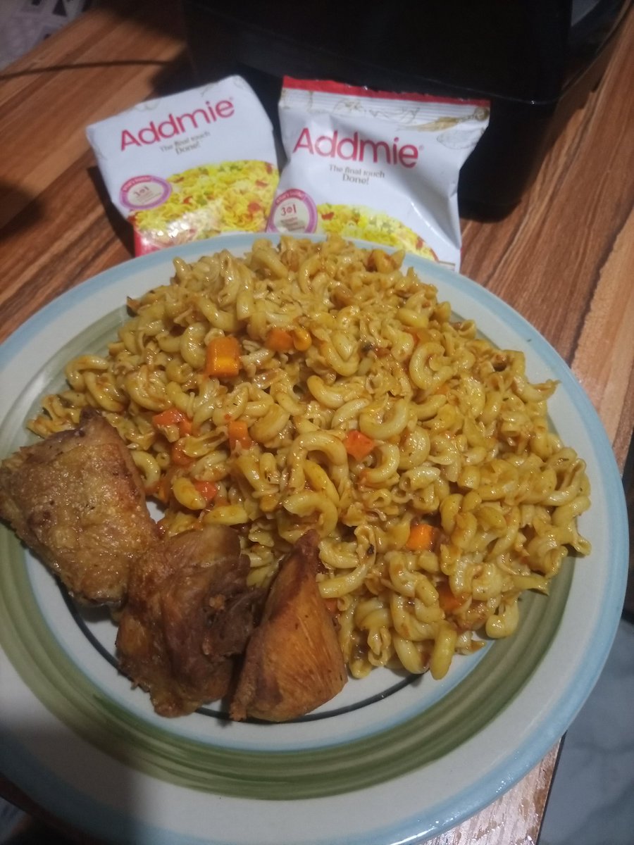 Glo2dk's tweet photo. I tried this awesome seasoning from @Addmie_ it's amazing I love it 😋 my macaroni came out so delicious 🤤
#Theaddmieway
#Thefinaltouch https://t.co/EmKyPYDBY2