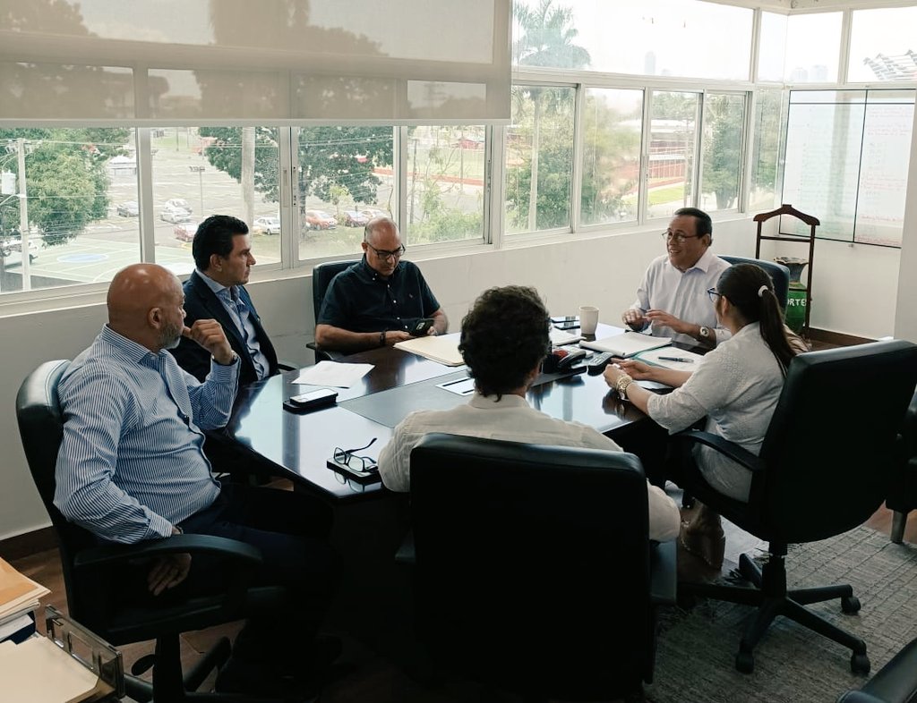 Las autoridades de Pandeportes citaron al Consorcio Toco Castillo, responsable de los trabajos de construcción del Estadio de Fútbol Aristocles "Toco" Castillo, con el fin de establecer y fijar los cronogramas de trabajos, para llevar a fiel cumplimiento el contrato establecido.