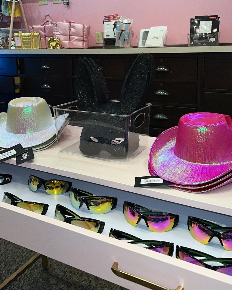 New Halloween Accessories Added!😇
Shop online &amp; or instore !❤️‍🔥 

🛍️Shop In Store 📍Midland Park Mall
 (SAME DAY PICKUP AVAILABLE) Or Online at klynnkouture.com
🌎WORLDWIDE SHIPPING + FREE SHIPPING $75+
💳 Shop Now Pay Later With Afterpay, Sezzle &amp; Klarna
