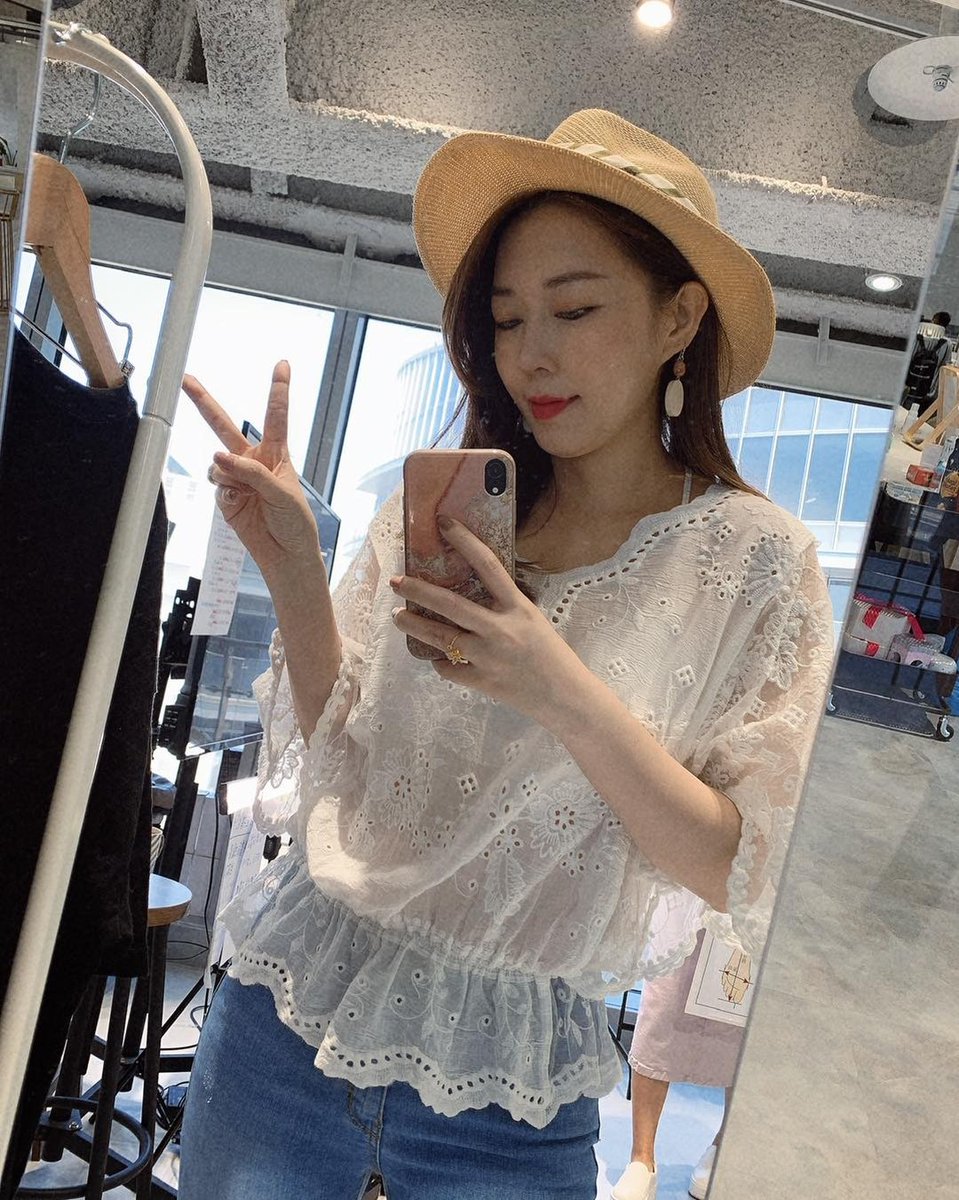 ChenHui79010's tweet photo. Today's outfit.

#USA #Outfit https://t.co/NKaPM8M8gU