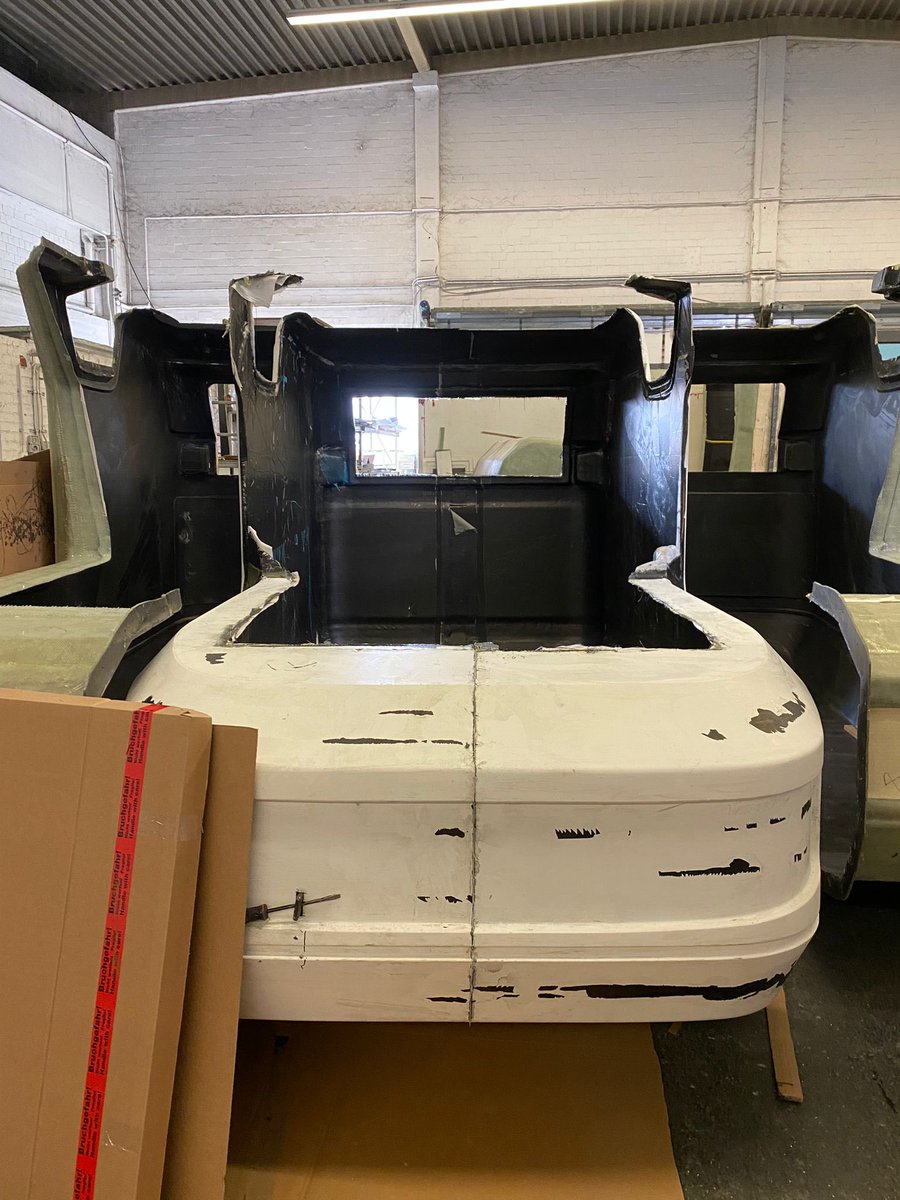 outforaduck's tweet photo. Right. So this, in white, is the carbon body released from the green outer mould. It’s upside down and when ‘married’ to the car body will make a lot more sense. https://t.co/HSnjFj7gwt