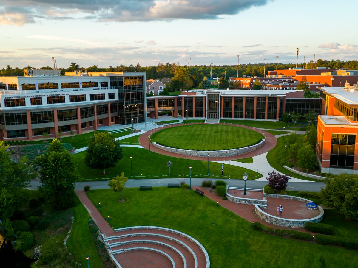 EndicottCollege's tweet image. A connected academic quad? We understood the assignment...💙 💚 

#AcademicQuad #AcademicBuildings #Campus #CampusScenics #Academics #Gulls #GoGulls #College #EndicottCollege #ThisisEndicott