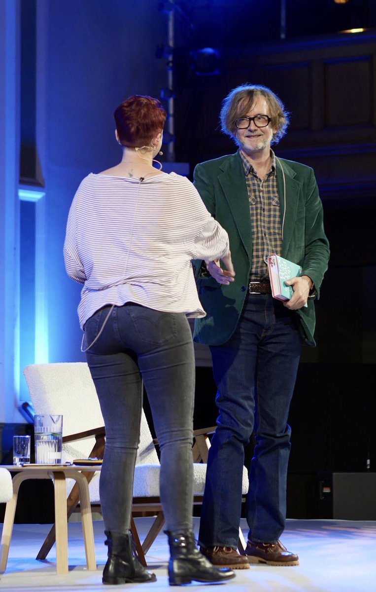 caroline_binnie's tweet photo. The effortlessly cool and endlessly entertaining Jarvis Cocker is 60 today. 

Here’s a snap from last year’s @edbookfest with interviewer Heather Parry. An hour wasn’t nearly long enough! 

#jarviscocker #goodpopbadpop https://t.co/9mF27CTWiW