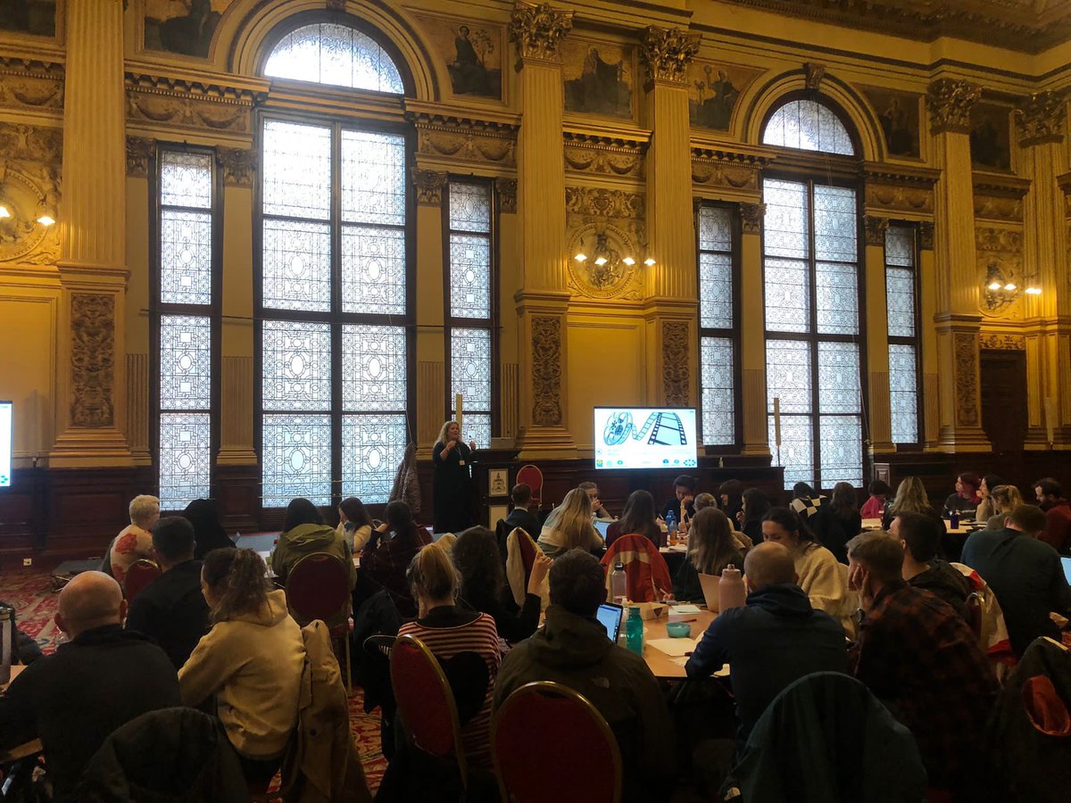 GlasgowPedagogy's tweet photo. Another fantastic session with our (Tuesday) @GCCProbationers Secondary colleagues.⭐️ Thanks for all the great contributions to our professional dialogue on developing positive relationships and learning environments as part of #theglasgowpedagogy ❤️🏫 #magicweavers @EdISGlasgow https://t.co/QJvprSAqjY