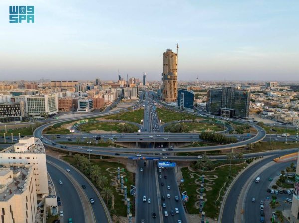 azzayezz's tweet photo. احسن🇸🇦 قرار مر علي اليوم 👏🏼👏🏼. طفشنا من عمالة المحيط والعالم المصنف برخص اليد العاملة وكفائاتهم المتدنية اللي عدمت اشياء كثيرة ومضرتهم اكبر من منفعتهم. 

اليوم السعودية اطلقت برنامج الاعتماد المهني للتحقق من المؤهلات العلمية والتطبيقية للعمالة الوافدة قبل دخولهم إلى سوق العمل السعودي 🔥

وتنوي تطبيق المرحلة الأولى من البرنامج على وافدي 62 دولة من خلال منصة موحدة.