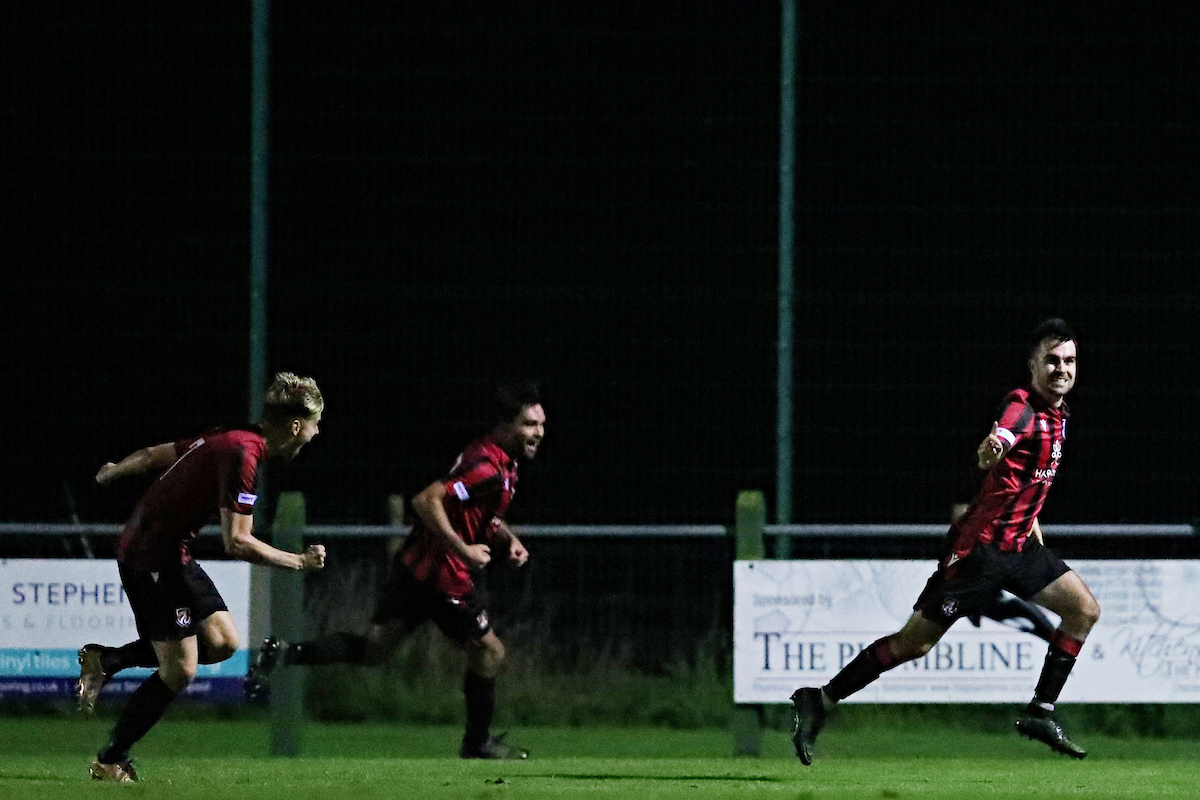CymruLeagues's tweet photo. 👀 @GUILS1957 lead against the holders! 

#NathanielMGCup https://t.co/9RwjHZ0Yzk