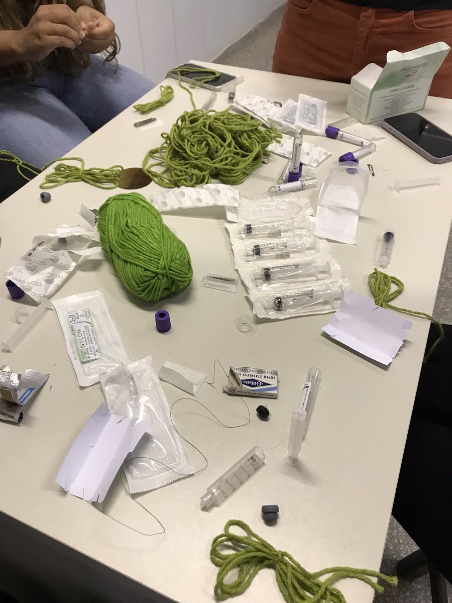 vetstdies's tweet image. hoje participei de um minicurso de contenção anestésica e dardos em animais silvestres mt legal