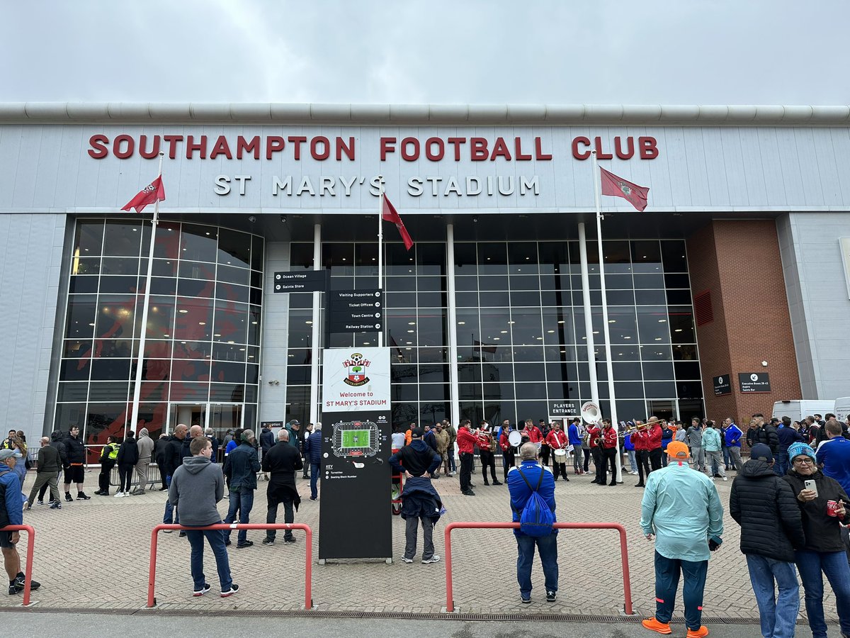 GraemeShinnie's tweet image. #StMarys #Southampton #SouIps #EFL