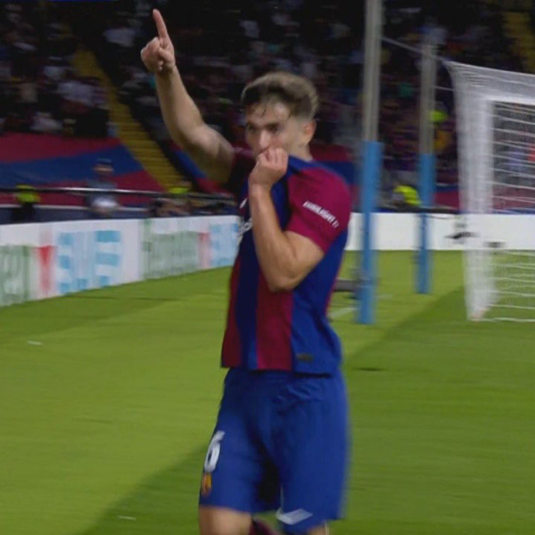 Araujismooo's tweet photo. Que no se olvide 

Que no se olvide que la Campaña AntiGavi es por amar al Barça y ser un talento generacional.

La ENVIDIA es muy mala ⭐️🔵🔴 https://t.co/4XoDfx8FJS