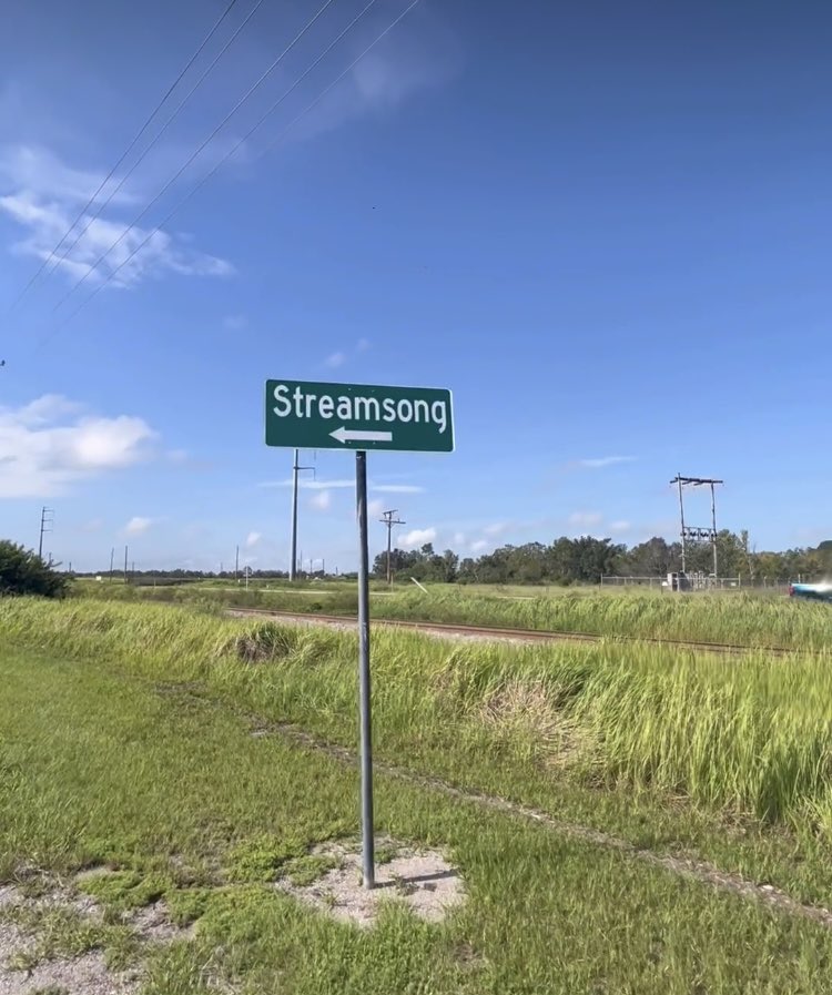 Streamsong tweet media