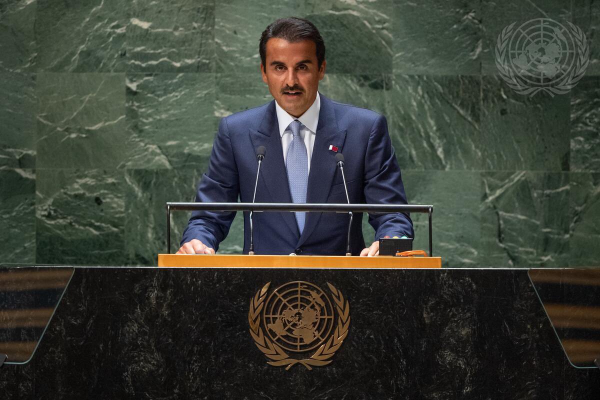 على منصّة الأمم المتحدة.. كان خِطابُ سيّدي سموّ الأمير المفدّى مساء اليوم؛ شامِلًا كما كان دائمًا على مدار عَقدٍ من الزمان. حيثُ وضع الخِطابُ حدًّا لكلّ مُسيءٍ لديننا ولقُرآننا الكريم، ورسّخ ثبات #قطر على مبادئها ووقوفها إلى جانب الأُمّتين العربية والإسلامية.